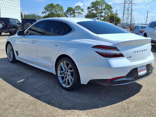 2022 Genesis G70 2.0T