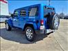 2015 Jeep Wrangler Unlimited Sahara - thumbnail 3