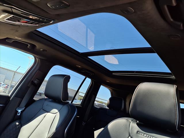 2025 Jeep Grand Cherokee Summit Reserve