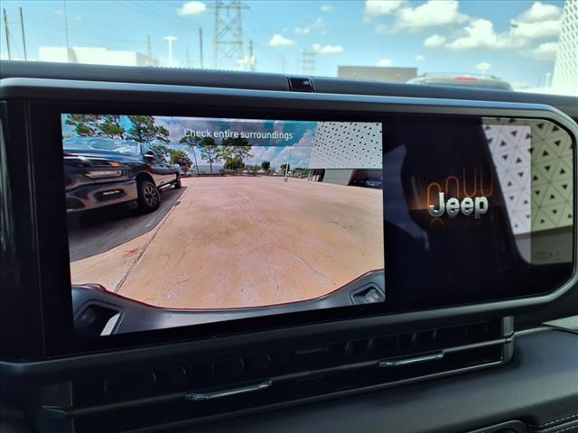 2025 Jeep Gladiator High Tide