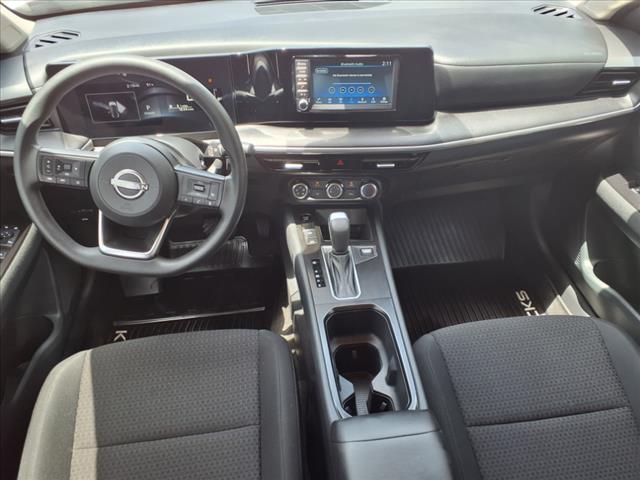2025 Nissan Kicks S
