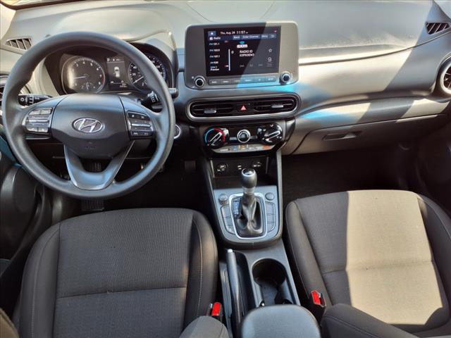 2022 Hyundai KONA SEL