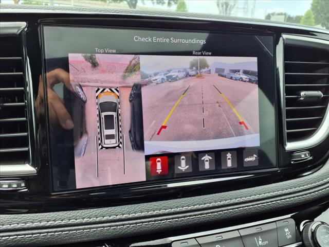 2025 Chrysler Pacifica Plug-In Hybrid Premium S Appearance