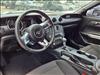 2017 Ford Mustang V6 - thumbnail 5