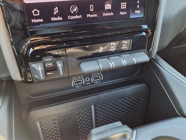 2025 RAM 1500 Lone Star