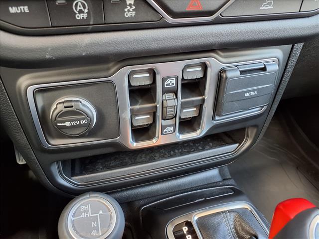 2025 Jeep Gladiator High Tide