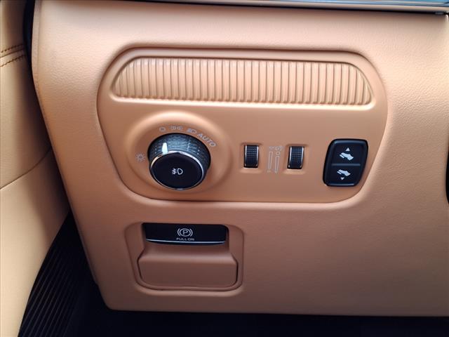 2025 Jeep Grand Wagoneer Series III Obsidian