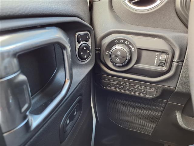 2025 Jeep Gladiator High Tide