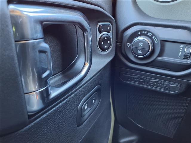 2025 Jeep Gladiator Mojave X