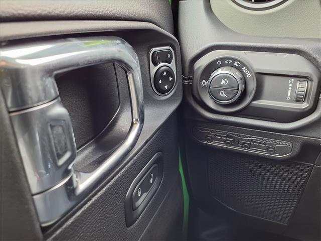 2025 Jeep Gladiator Mojave X