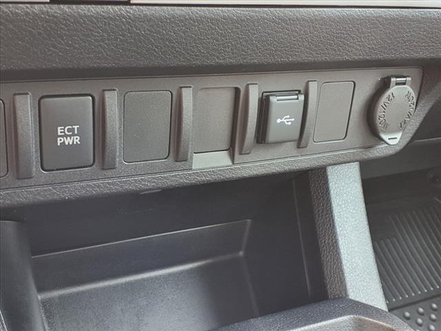 2022 Toyota Tacoma SR V6