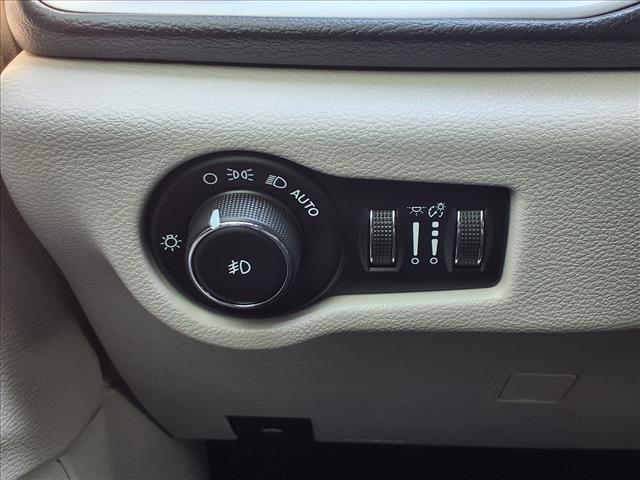 2018 Chrysler Pacifica Hybrid Touring L