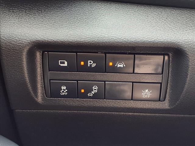 2022 Nissan Kicks S