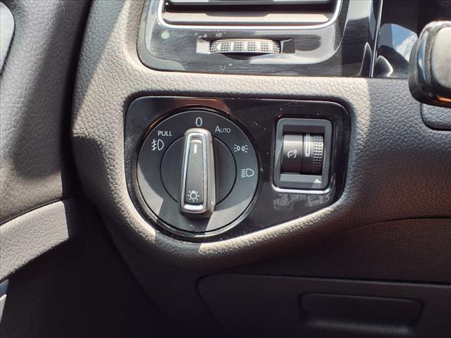 2019 Volkswagen Golf GTI 2.0T S