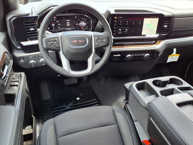 2025 GMC Sierra 1500 SLE
