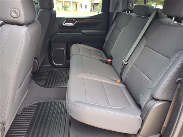 2025 GMC Sierra 1500 SLE