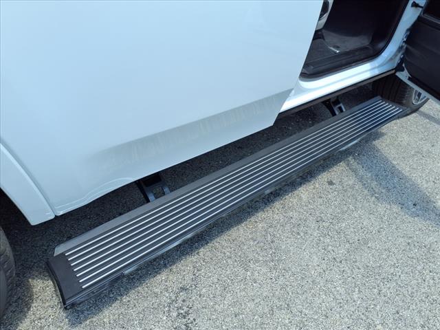 2025 Jeep Wagoneer Super