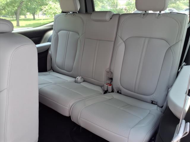 2025 Jeep Wagoneer Base