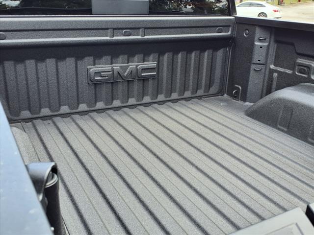 2025 GMC Sierra 1500 SLE