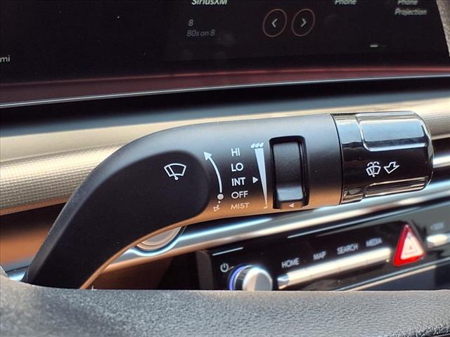 2025 Hyundai SANTA CRUZ SEL Activity