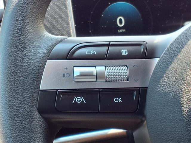 2025 Hyundai SANTA CRUZ SEL Activity