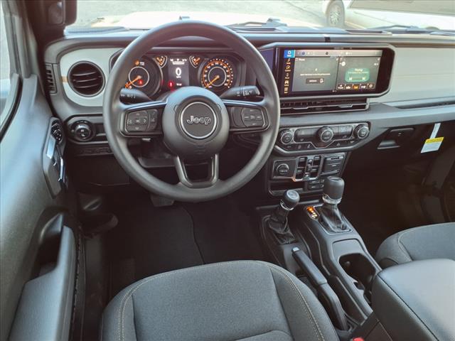 2025 Jeep Gladiator NightHawk