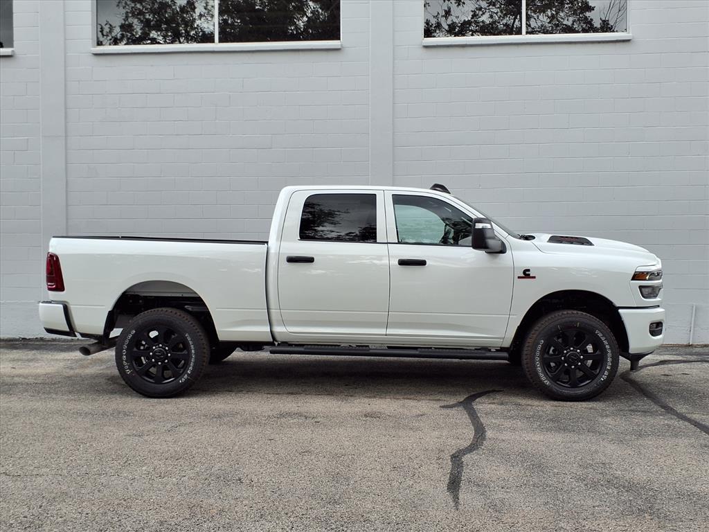 2026 Ram Ram Pickup 2500 Black Express
