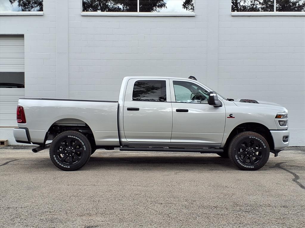 2026 Ram Ram Pickup 2500 Black Express