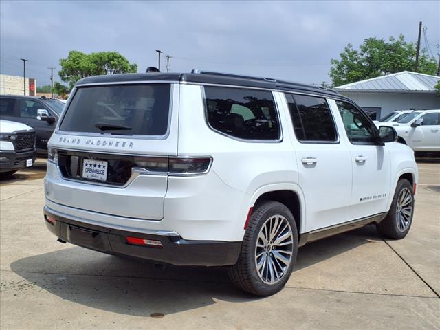 2025 Jeep Grand Wagoneer Base