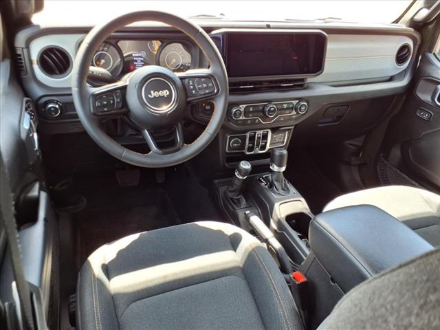 2024 Jeep Gladiator Sport S
