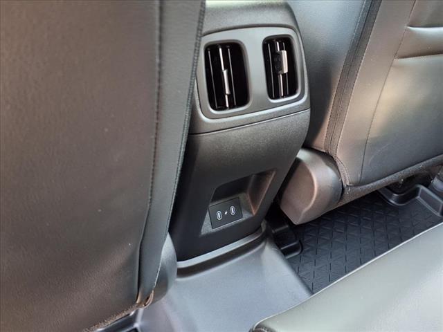 2025 Hyundai SANTA CRUZ SEL Activity