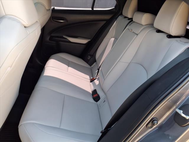 2023 Lexus UX 250h Premium