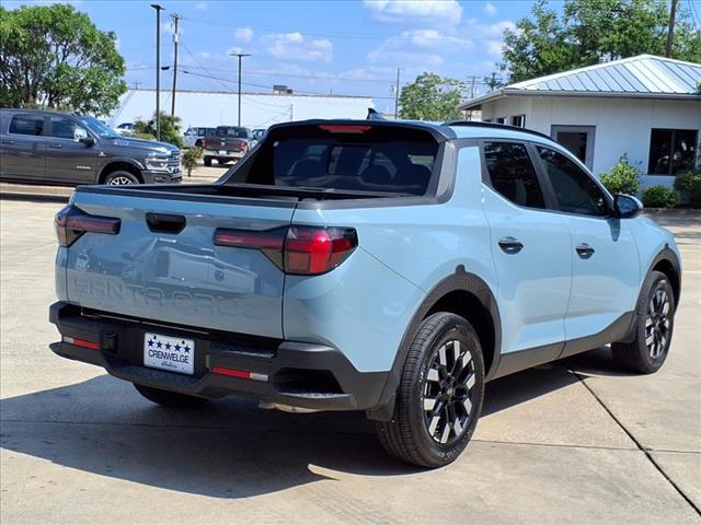 2025 Hyundai SANTA CRUZ SEL Activity
