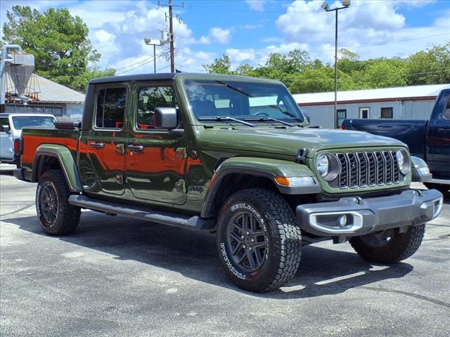 2024 Jeep Gladiator Sport S