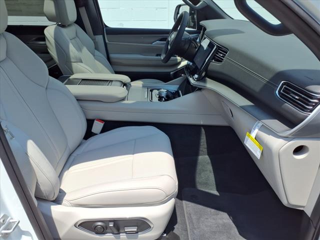 2025 Jeep Wagoneer Super