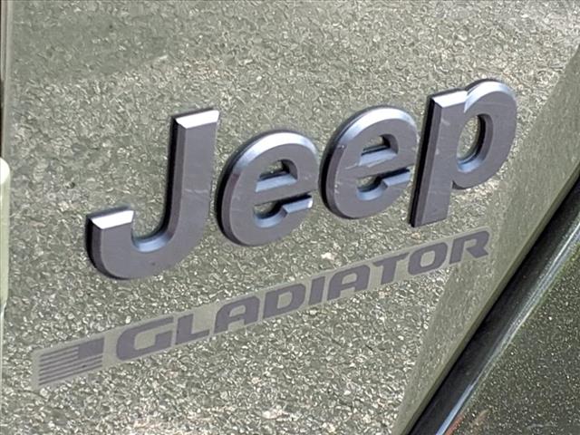 2024 Jeep Gladiator Sport S