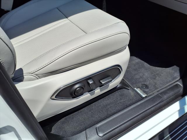2025 Jeep Wagoneer Super