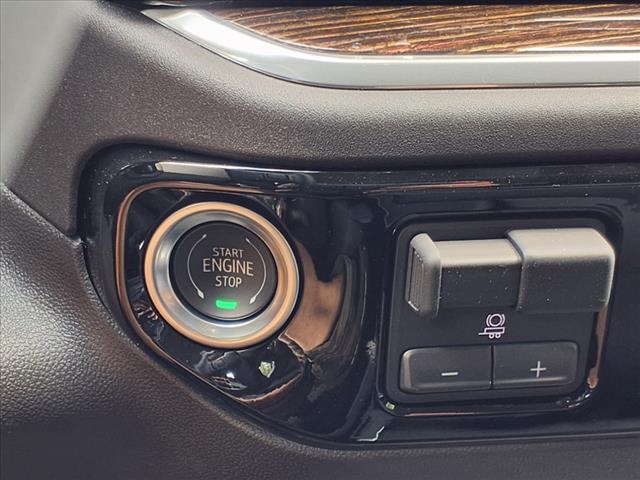 2025 GMC Sierra 1500 SLE