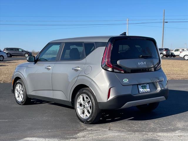 2024 Kia Soul LX