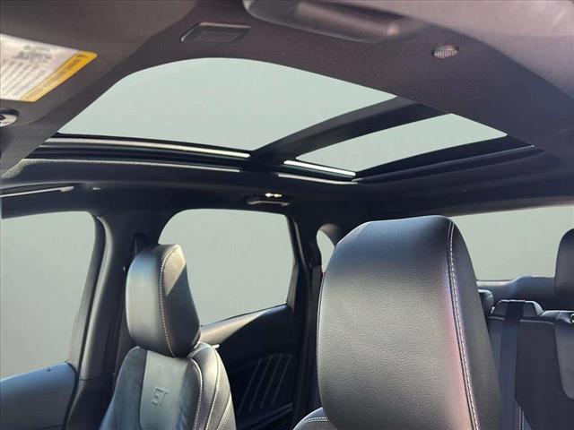 2022 Ford Edge ST - Photo 10