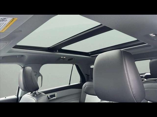 2022 Ford Explorer XLT - Photo 11