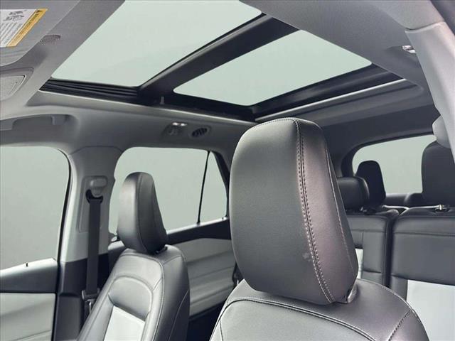 2022 Ford Explorer XLT - Photo 11