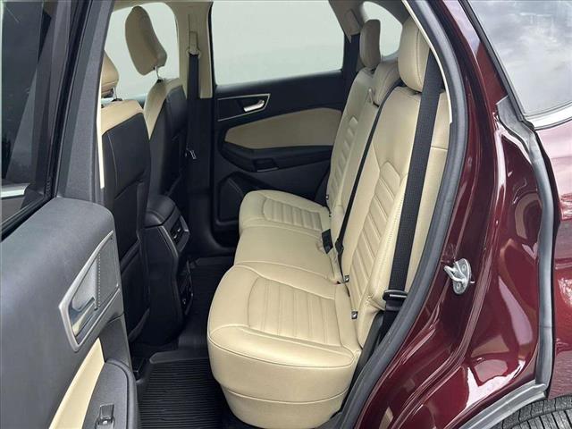 2022 Ford Edge SEL - Photo 11