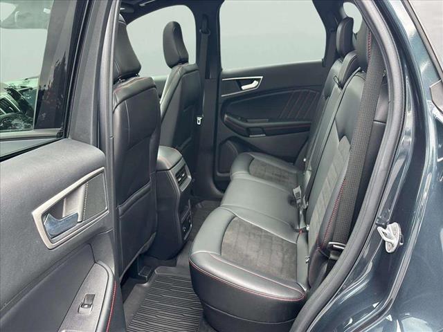 2022 Ford Edge ST-Line - Photo 12