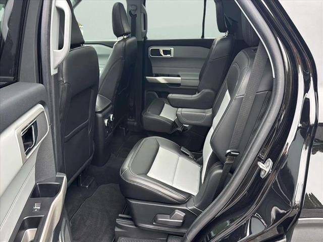 2022 Ford Explorer XLT - Photo 13