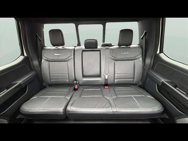 2024 Ford F-150 Platinum - Photo 13