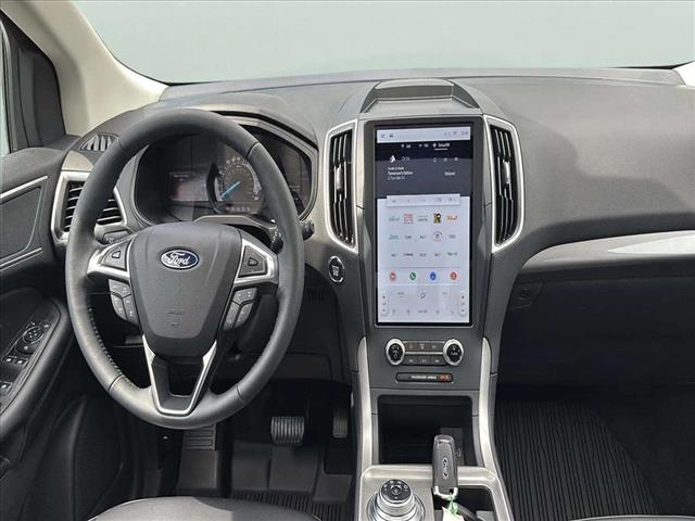2023 Ford Edge SEL - Photo 14