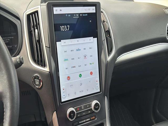 2022 Ford Edge SEL - Photo 16