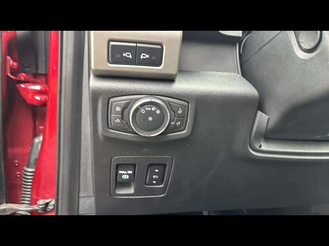 2019 Ford F-150 Lariat - Photo 19