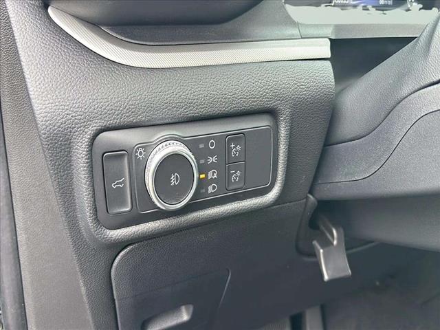 2022 Ford Explorer XLT - Photo 22